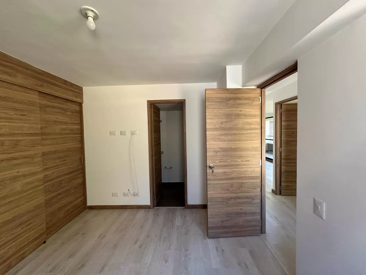 EL RETIRO: apartamento de doble altura con vista al bosque - Image 18