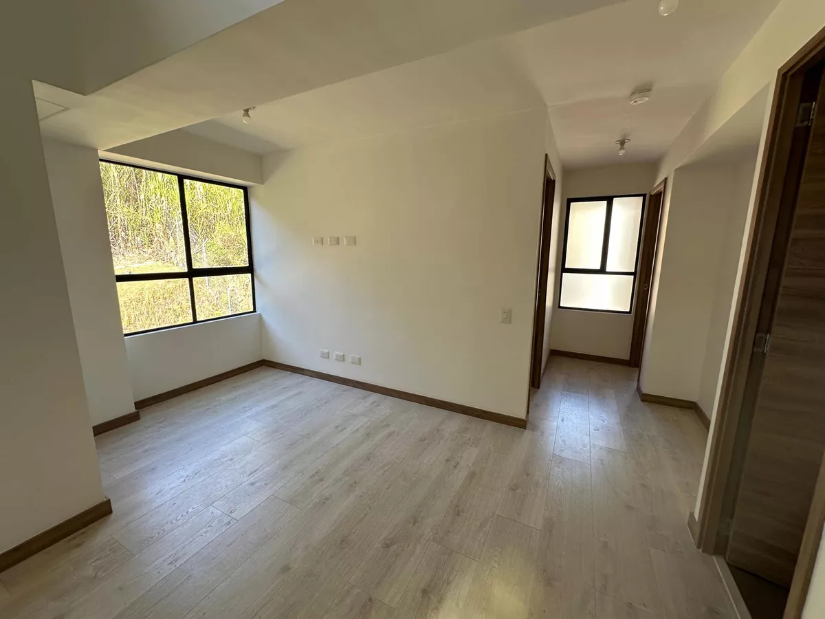 EL RETIRO: apartamento de doble altura con vista al bosque - Image 4