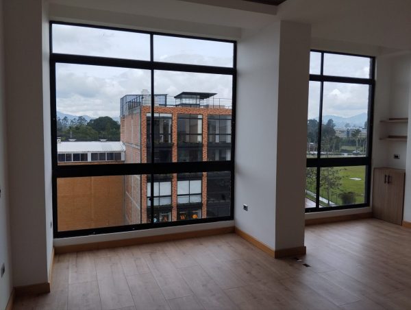 LLANOGRANDE: 2 edificios de aparta-oficinas listos para operar rentas cortas o de larga estadía - Image 10