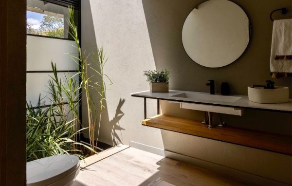 EL RETIRO: hermosa casa con energía solar y salidas para piscina de nado - Image 9
