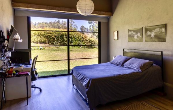 EL RETIRO: hermosa casa con energía solar y salidas para piscina de nado - Image 20