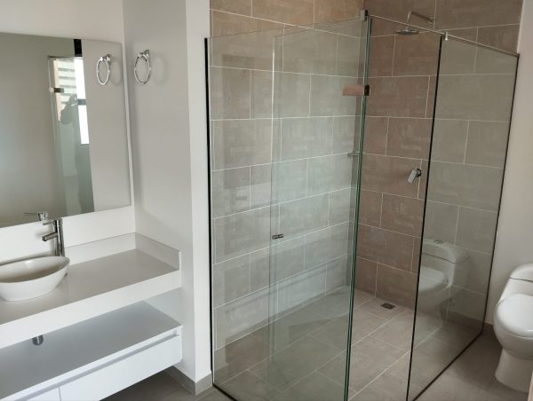 RIONEGRO BARROBLANCO: apartamento duplex con vista panorámica (para renta 4'500) - Image 10