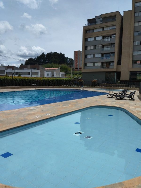 RIONEGRO BARROBLANCO: apartamento duplex con vista panorámica (para renta 4'500) - Image 23