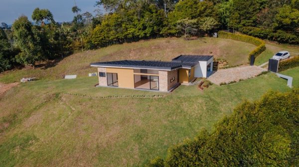 EL CANADÁ AGUAS CLARAS: finca independiente con casa para estrenar de 163 m², vista panorámica y un terreno aprovechable de 4440 m², rodeado de mucho verde 🌿🌱 - Image 9
