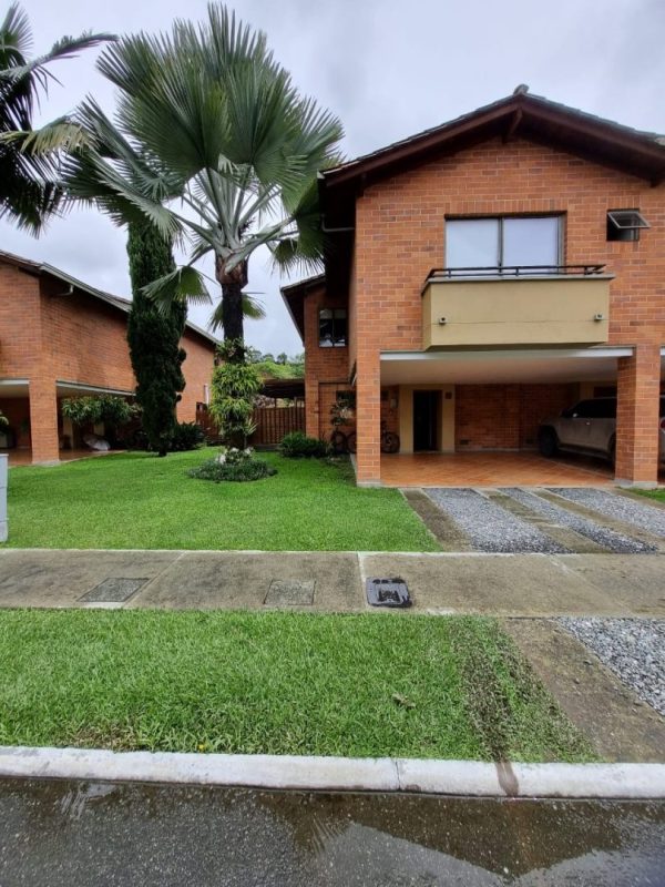 EL RETIRO: hermosa casa en unidad cerrada con zona verde - Image 11