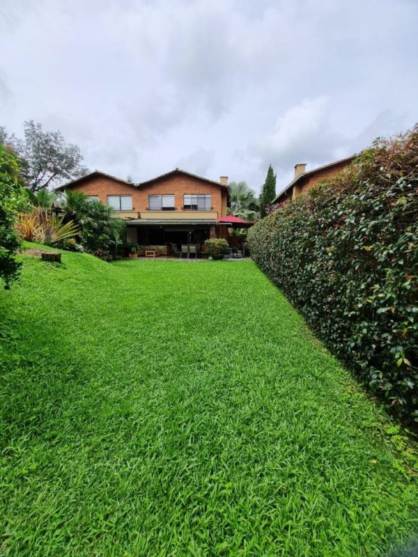 EL RETIRO: hermosa casa en unidad cerrada con zona verde