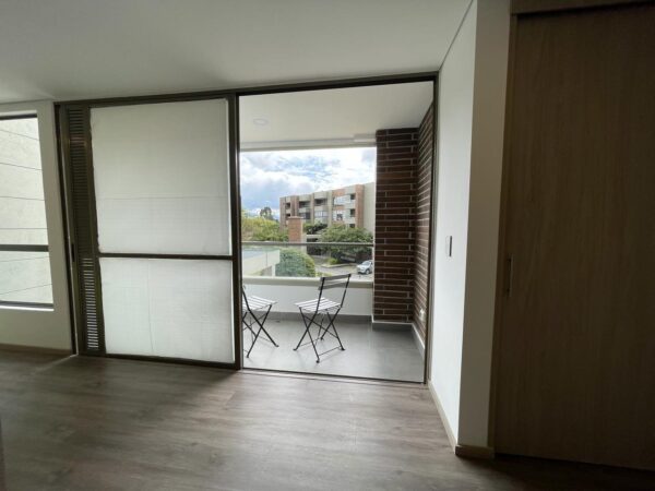 LLANOGRANDE: apartamento en La Milla de Oro, cerca de todo y múltiples servicios InHoUsE - Image 11