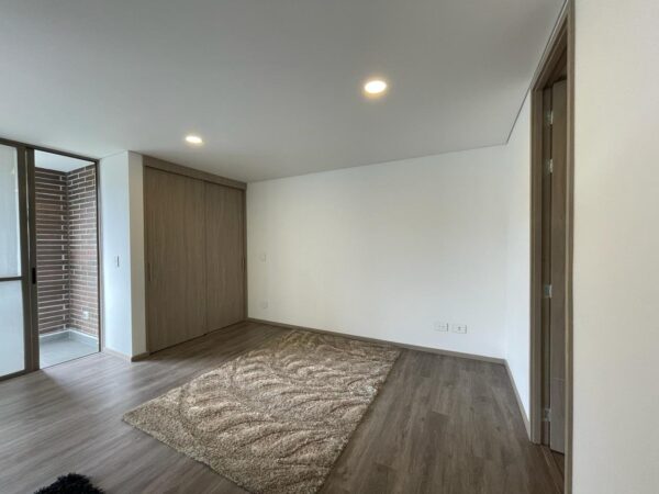 LLANOGRANDE: apartamento en La Milla de Oro, cerca de todo y múltiples servicios InHoUsE - Image 10
