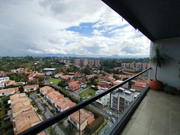 RIONEGRO LOS COLEGIOS: en uno de los edificios más exclusivos del sector Los Colegios - Image 7