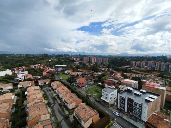RIONEGRO LOS COLEGIOS: en uno de los edificios más exclusivos del sector Los Colegios - Image 8