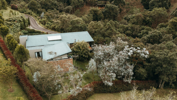 ALTO DE LAS PALMAS: Espectacular casa campestre de 286 m² construídos y un terreno de 6000 m² rodeados de naturaleza - Image 44