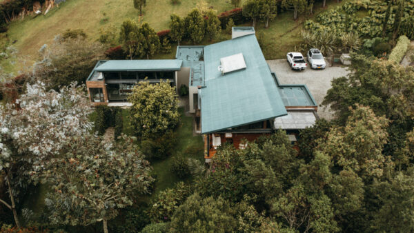 ALTO DE LAS PALMAS: Espectacular casa campestre de 286 m² construídos y un terreno de 6000 m² rodeados de naturaleza - Image 43