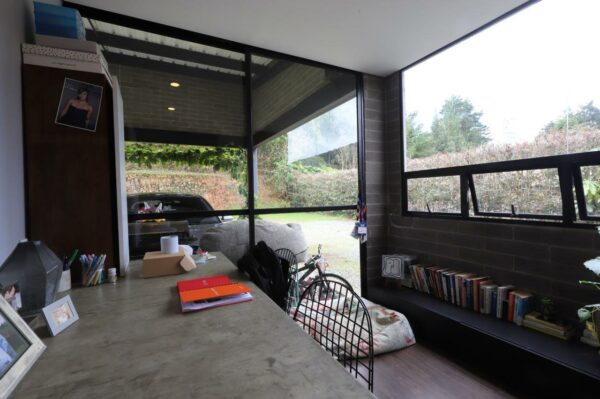 EL RETIRO: Casa moderna en unidad cerrada con sendero ecológico en bosque nativo 🌿😍 - Image 22