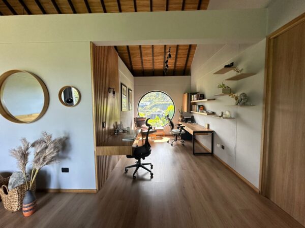 EL RETIRO: Casa de 233 m² en parcelación con diseño Wabi Sabi - Image 5