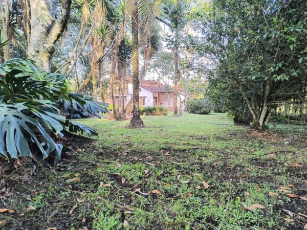 RIONEGRO LLANOGRANDE: casa campestre de 550 m2 con un terreno de 3.965 m² completamente planos y rodeados de jardín🌱🪴 - Image 11