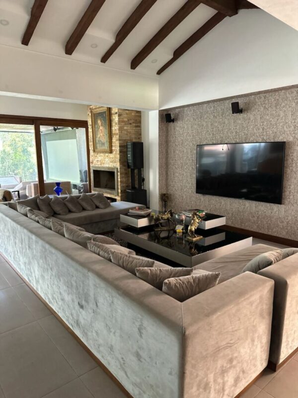 RIONEGRO LLANOGRANDE CLUB CAMPESTRE: casa campestre independiente de 450m² construídos y un terreno plano de 4,221 m² - Image 24
