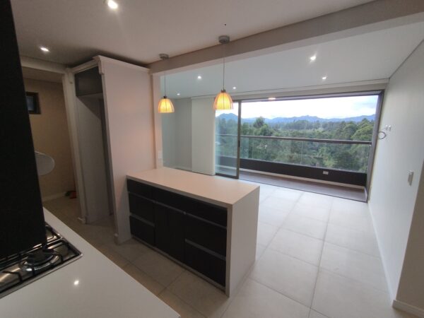 RIONEGRO SAN ANTONIO: apartamento campestre con vista panorámica y piscina de nado cubierta, unidad completa - Image 3