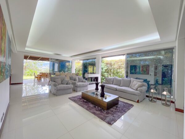 EL RETIRO ZONA CENTRAL: Casa moderna en parcelación en el corazón del Retiro - Image 17