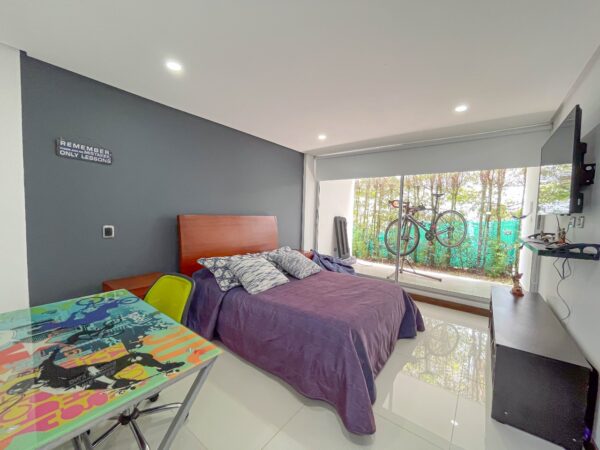 EL RETIRO ZONA CENTRAL: Casa moderna en parcelación en el corazón del Retiro - Image 9