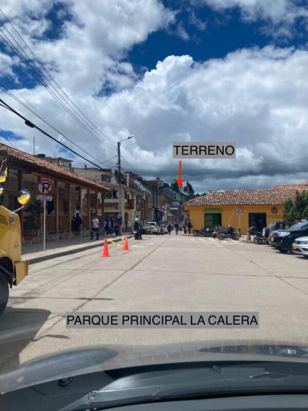 LA CALERA CUNDINAMARCA: lote urbano de 2.320 m² a pocas cuadras del parque principal. - Image 12