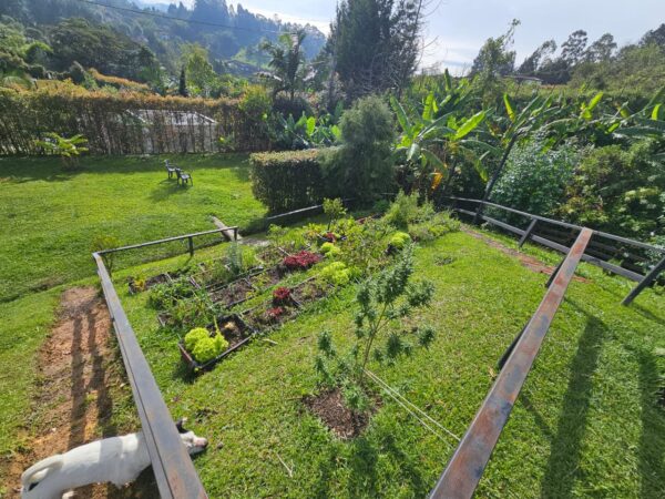 RIONEGRO VARIANTE AL AEROPUERTO: Casa moderna de 220 m² y un lote de 3.000 m² en parcelación con vigilancia 24/7 - Image 26