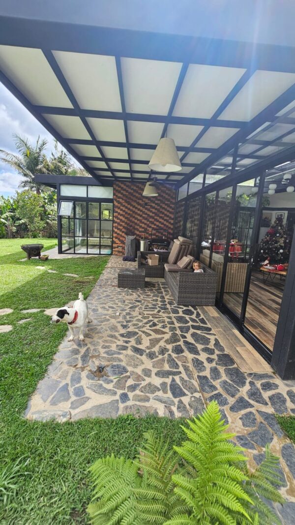 RIONEGRO VARIANTE AL AEROPUERTO: Casa moderna de 220 m² y un lote de 3.000 m² en parcelación con vigilancia 24/7 - Image 17