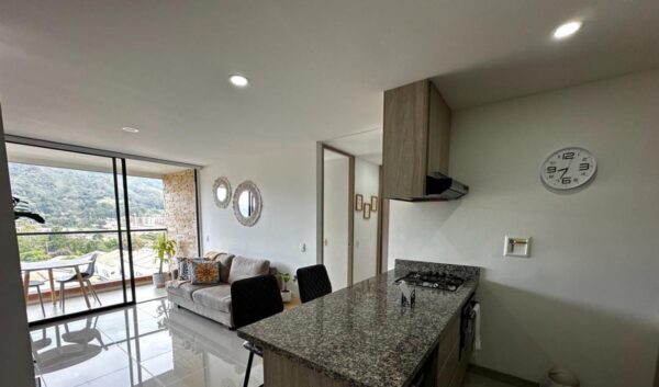 EL RETIRO: Apartamento campestre con deck en vía Pantanillo - Image 3