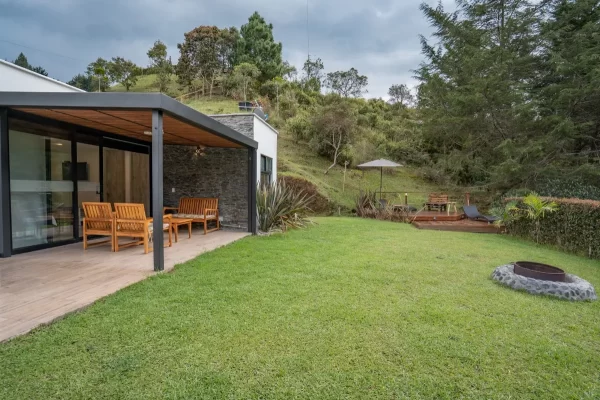 ARRIENDA O VENDE EL RETIRO PORTENTO: casa amoblada con casa de 192 m2 lote de 12.000 m2 y seguridad 24h👂el sonido de la quebrada es espectacular - Image 3