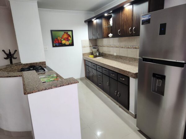 EL RETIRO: casa de unifamiliar de 135m² a 500 mts del Parque - Image 5
