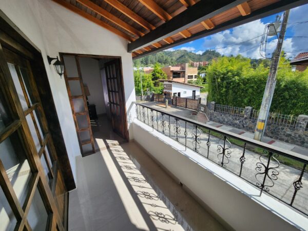 EL RETIRO: casa de unifamiliar de 135m² a 500 mts del Parque - Image 16