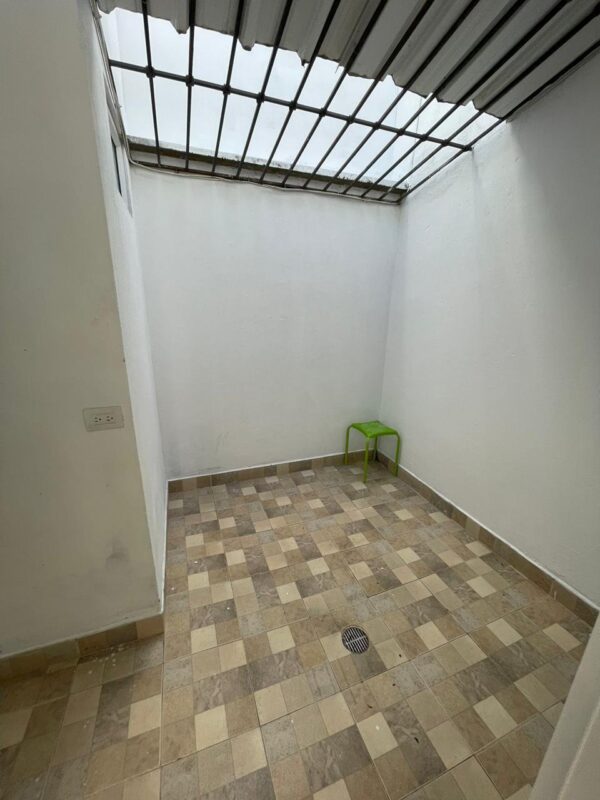 RIONEGRO: San Antonio casa en unidad abierta, en vecindario campestre, tranquilo y seguro - Image 7