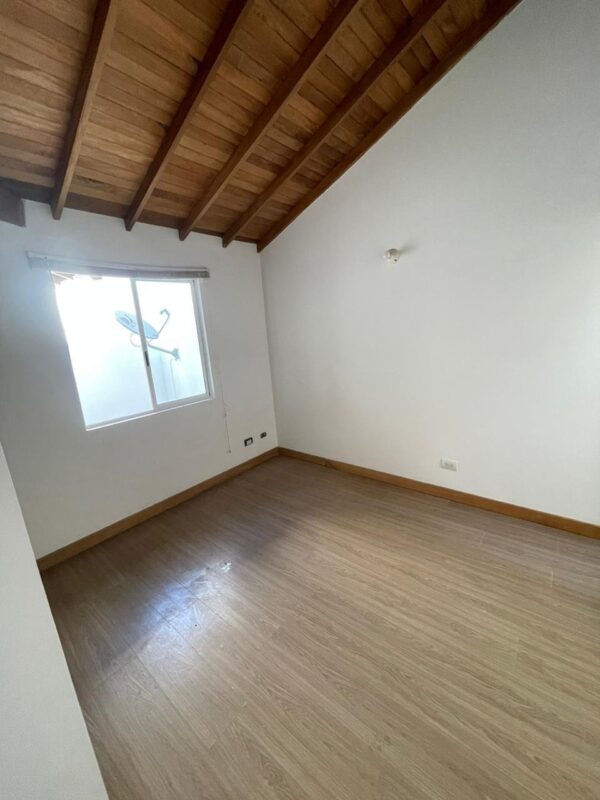 RIONEGRO: San Antonio casa en unidad abierta, en vecindario campestre, tranquilo y seguro - Image 14