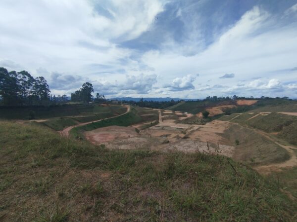 SAN ANTONIO QUIRAMA: lote en unidad cerrada con muy buena vista panorámica