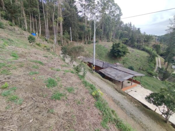 EL RETIRO DON DIEGO: lote de 11.100 m² en parcela privada con vista panorámica hacia La Represa de La Fé. - Image 16